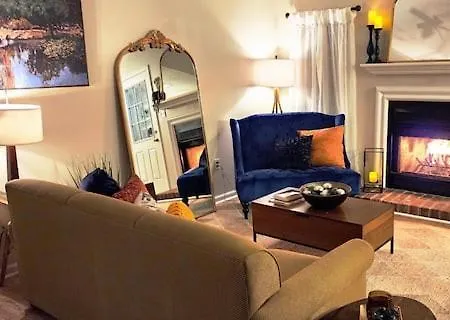 Bonaventure Historical Area Luxury Home
